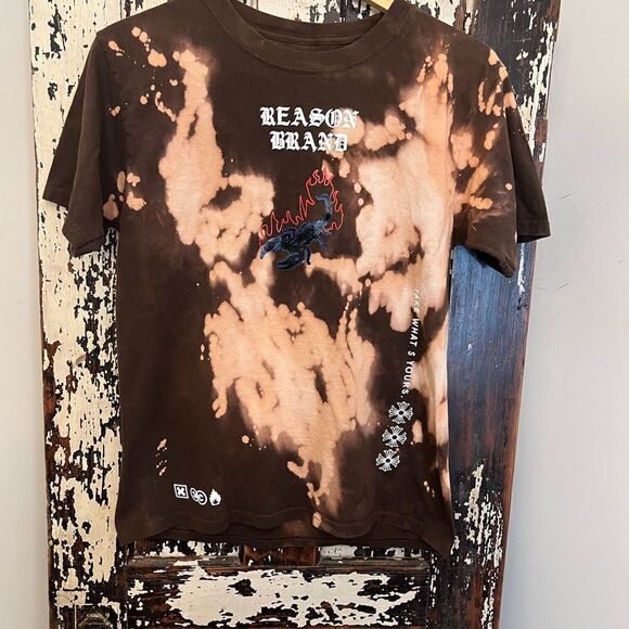 Reason Brand Men’s customized one of a kind T-shirt. - Picture 1 of 8